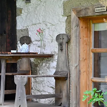 Hofatelier Menacher Aparthotel Neureichenau