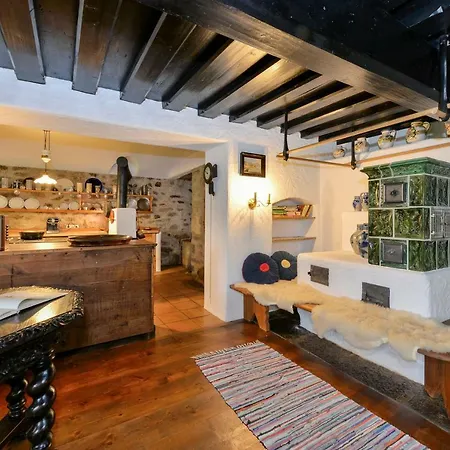 Hofatelier Menacher Aparthotel 3*