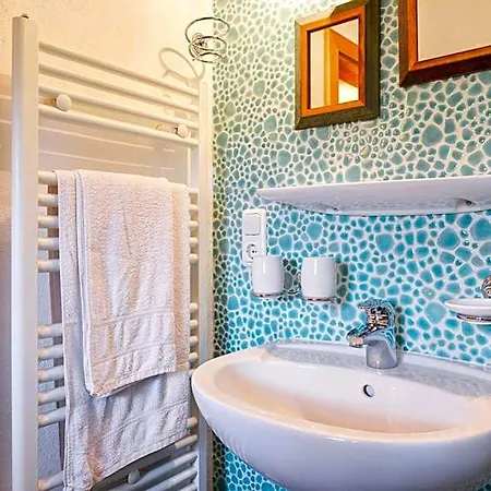 Hofatelier Menacher Aparthotel