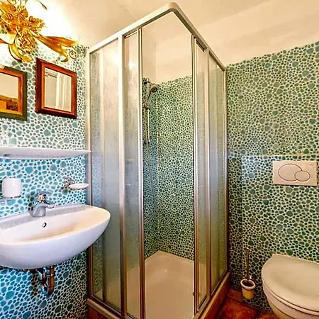 Hofatelier Menacher Aparthotel