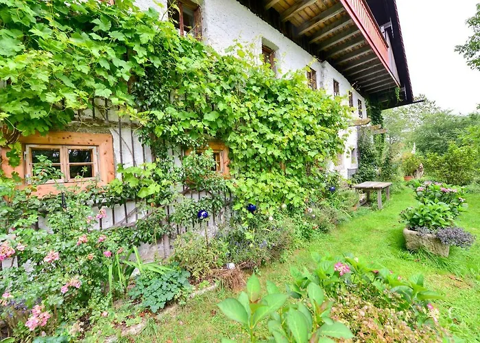 Aparthotel Hofatelier Menacher 3*